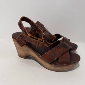 Freebird by Steven Cape Flatform Sandal Wood Leather Brown Women's 8